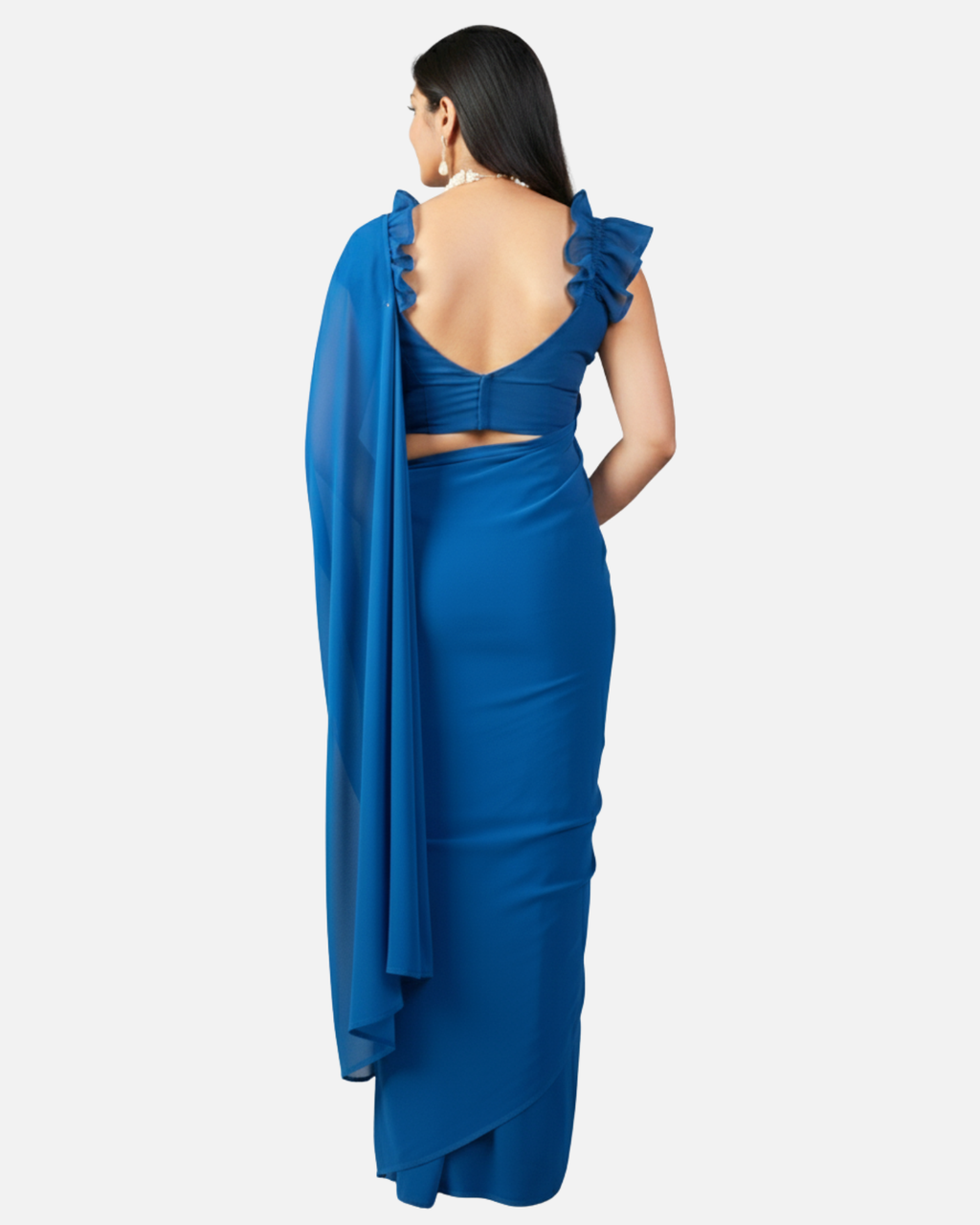 Raffle Neck Saree